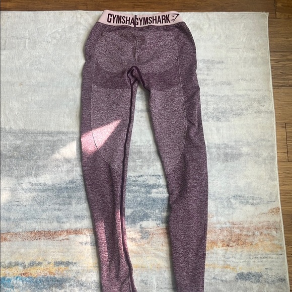 Gymshark Purple Leggings for Active Comfort - Picture 7 of 8